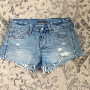 Abercrombie boyfriend fit jean shorts
